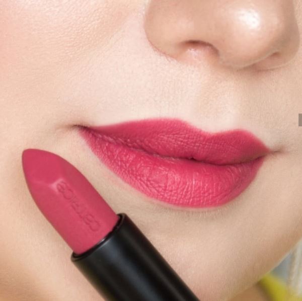 
<p>                            Demi matt lipstick от Catrice<br />
                                                