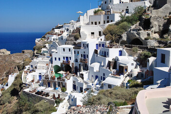 Отели и курорты Греции закрылись до конца апреля 